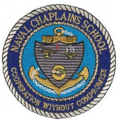 Картинка нашивки школы морских капелланов Naval Chaplains School