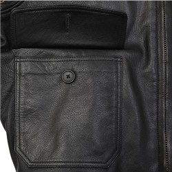 Фото кармана с клапаном на куртке G-1 Leather Jacket, цвет черный