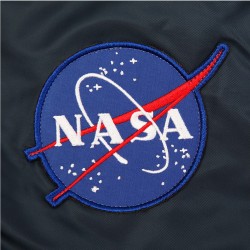 Фото нашивки на куртке NASA MA-1 Flight Jacket